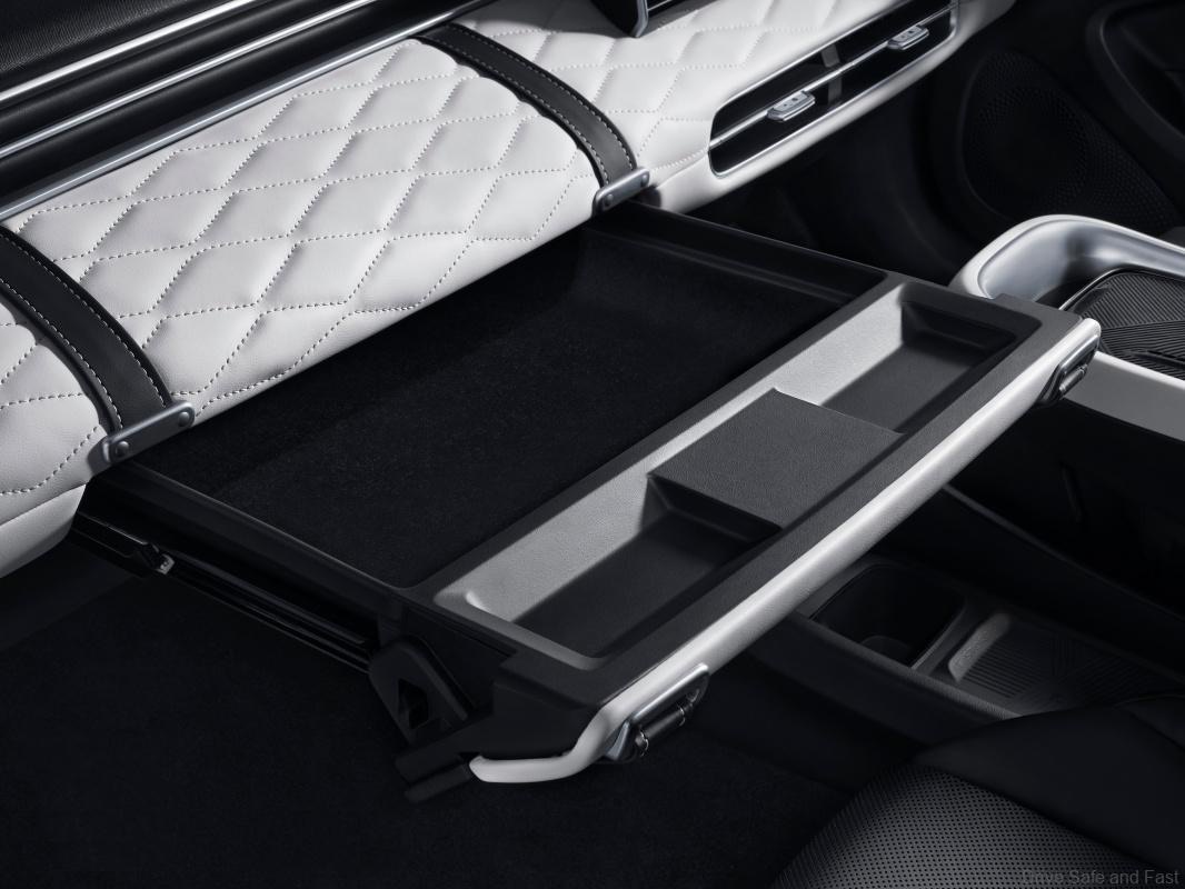 batch_White-car_The-first-drawer-storage-box